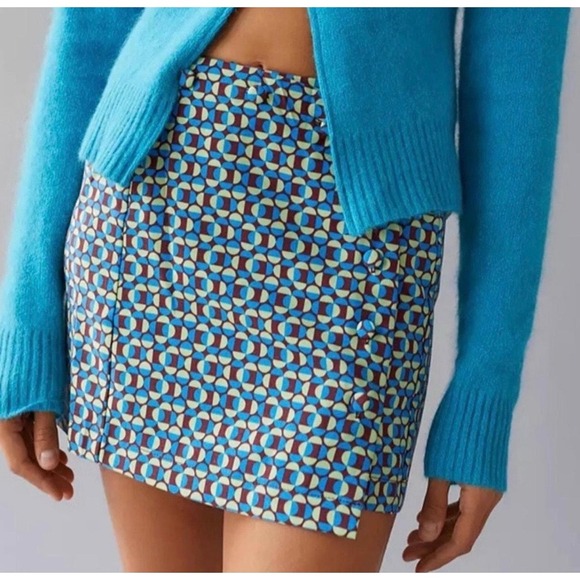 Urban Outfitters Dresses & Skirts - Urban Outfitters Geometric Print Mini Skirt Blue Green Mod Retro XS